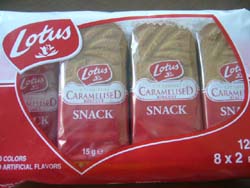 Lotus snack Caramelised biscuits